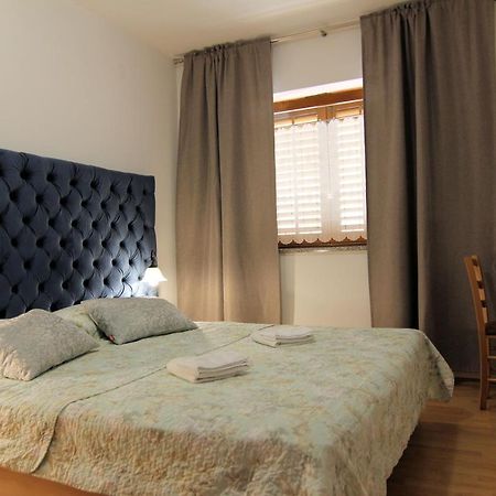 Apartmani Villa Kalinic Njivice Exteriér fotografie