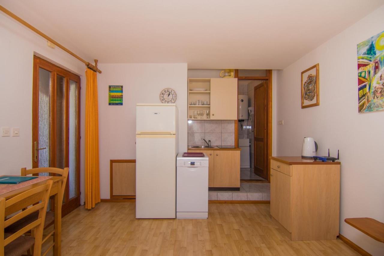 Apartmani Villa Kalinic Njivice Exteriér fotografie