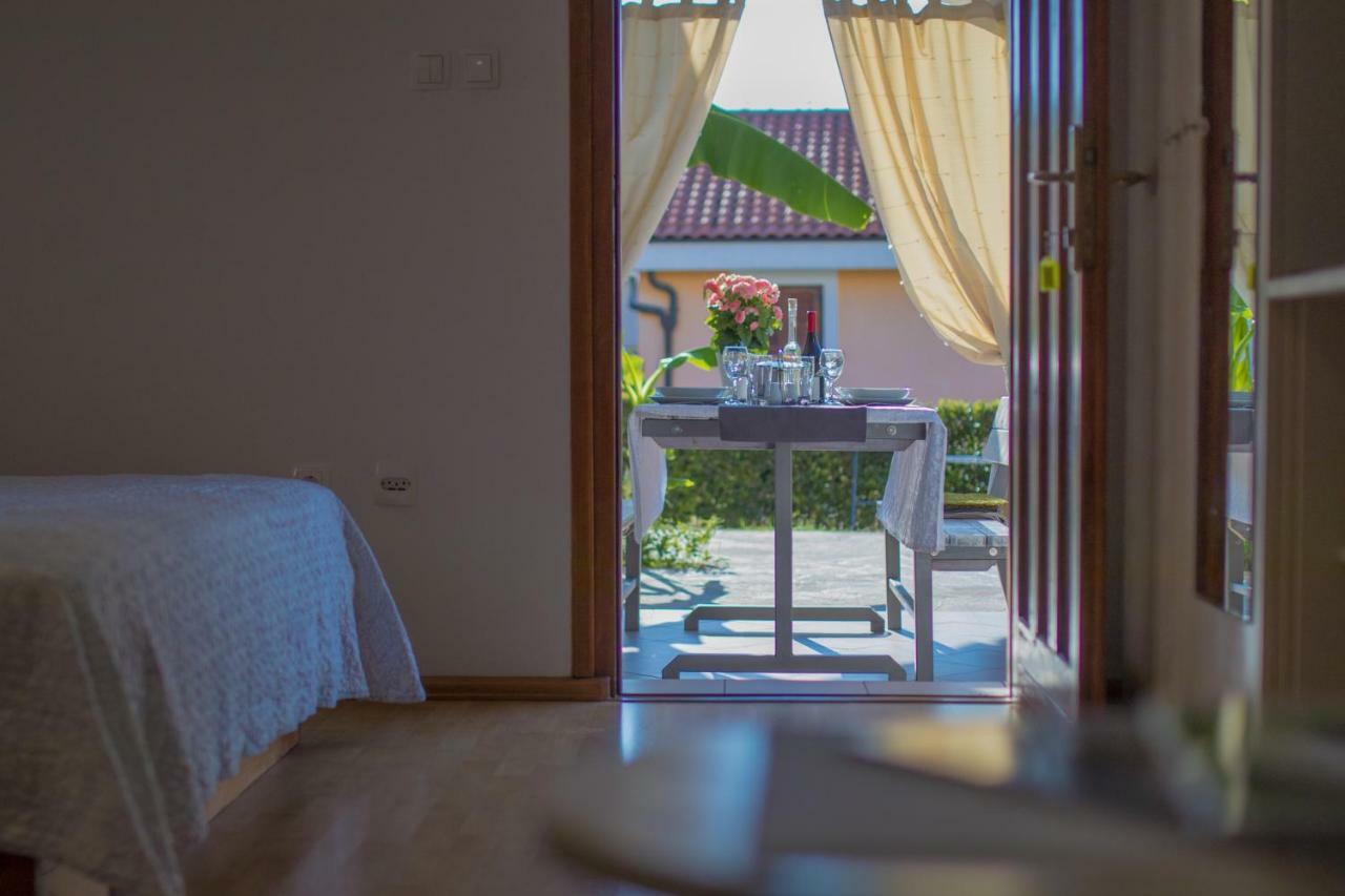 Apartmani Villa Kalinic Njivice Exteriér fotografie