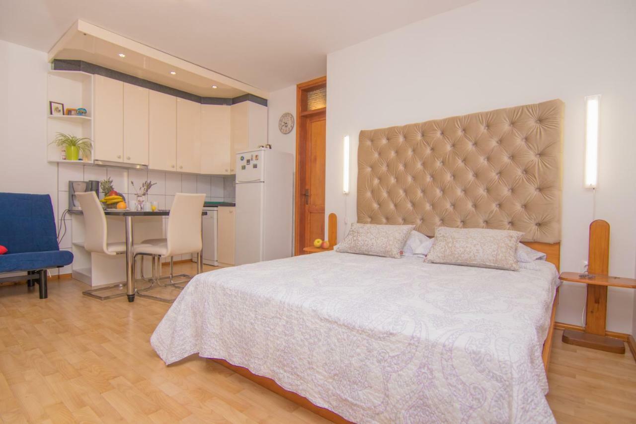 Apartmani Villa Kalinic Njivice Exteriér fotografie