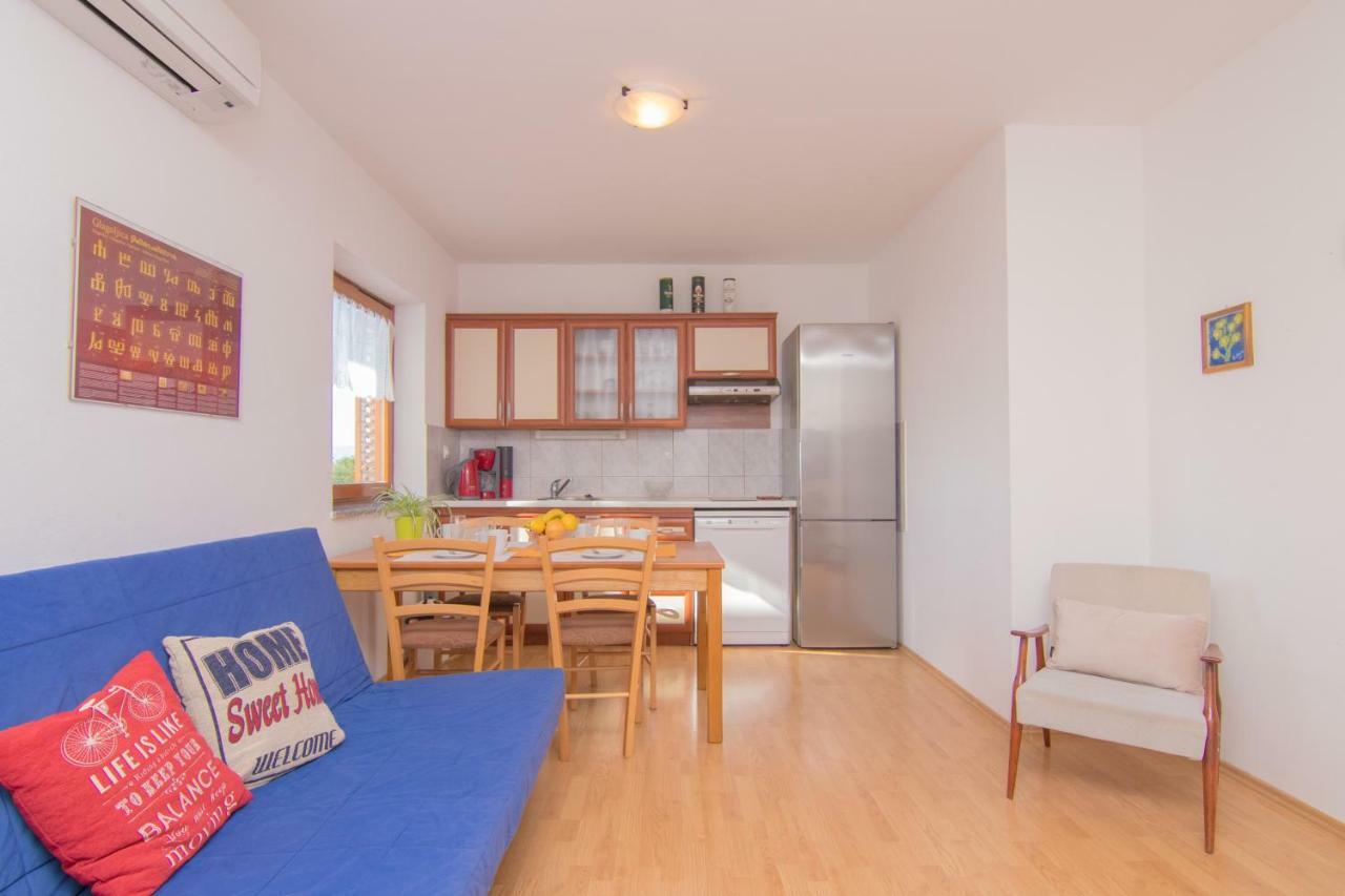 Apartmani Villa Kalinic Njivice Exteriér fotografie